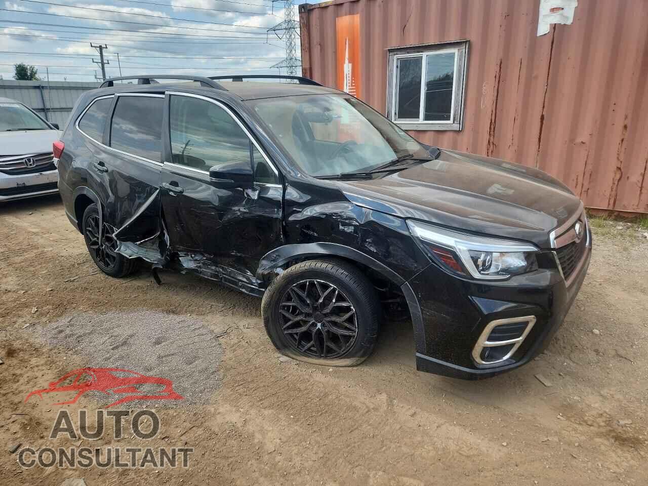 SUBARU FORESTER 2019 - JF2SKAUC1KH561732
