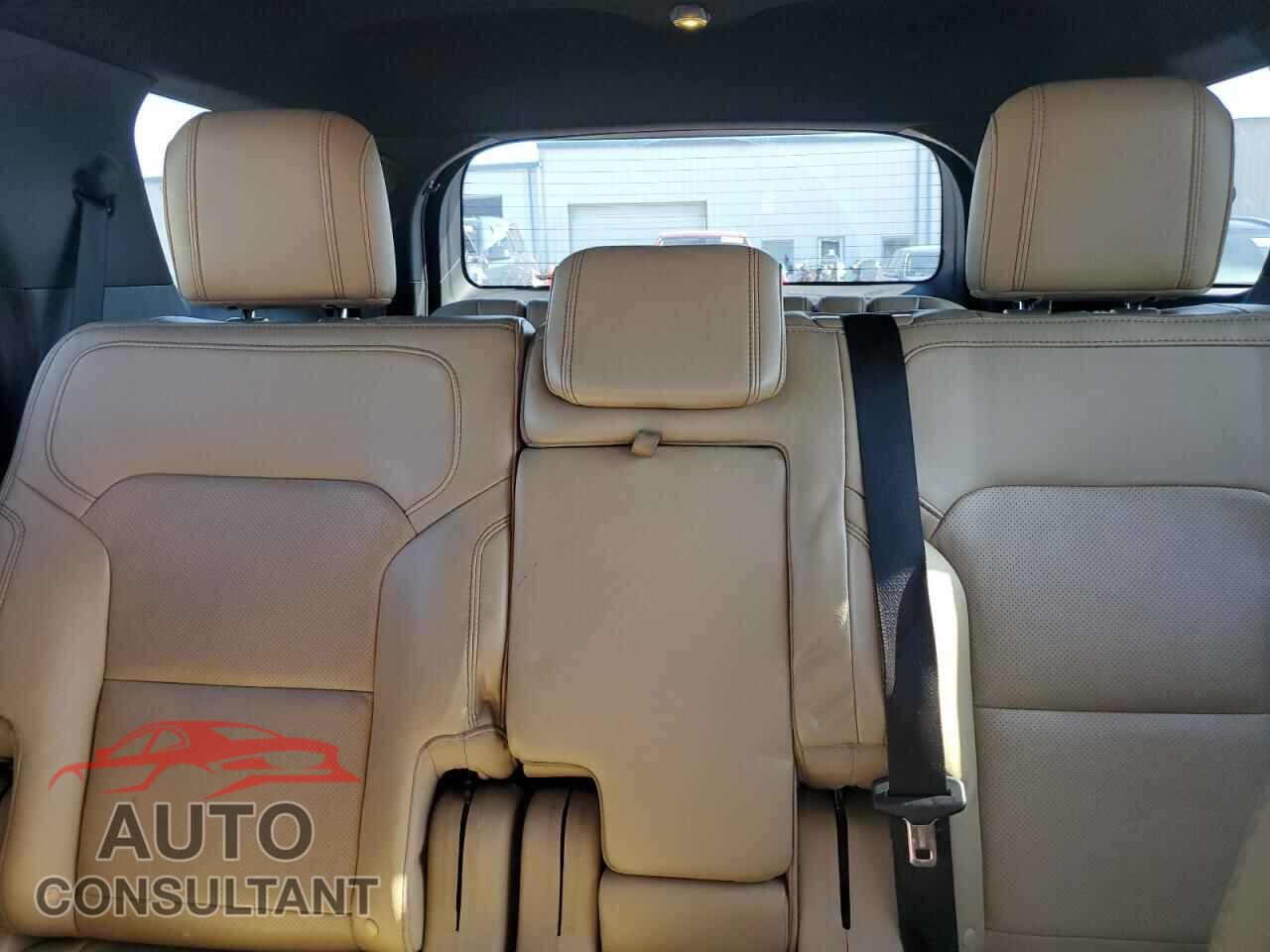 FORD EXPLORER 2016 - 1FM5K7F8XGGA46082