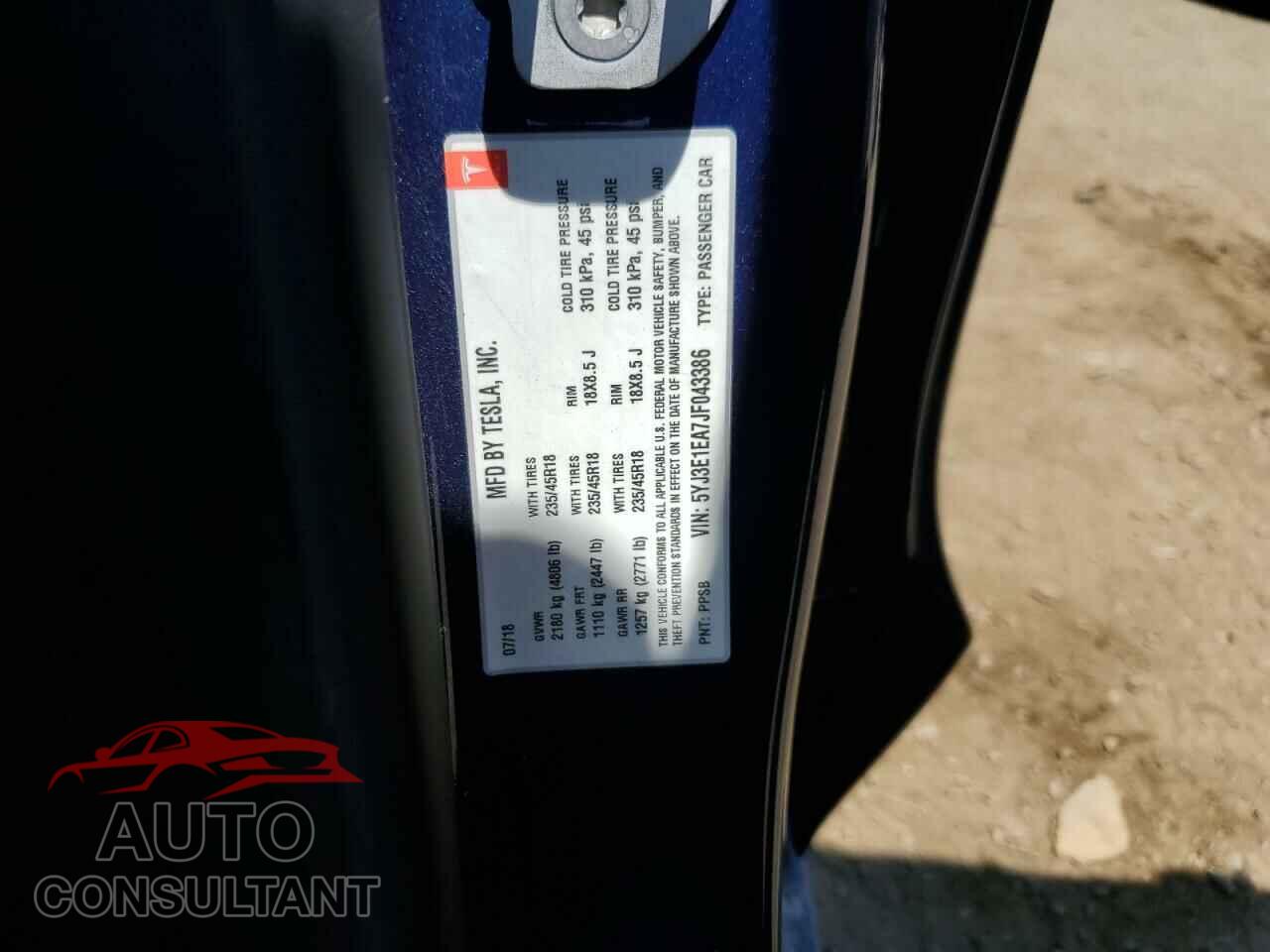 TESLA MODEL 3 2018 - 5YJ3E1EA7JF043386