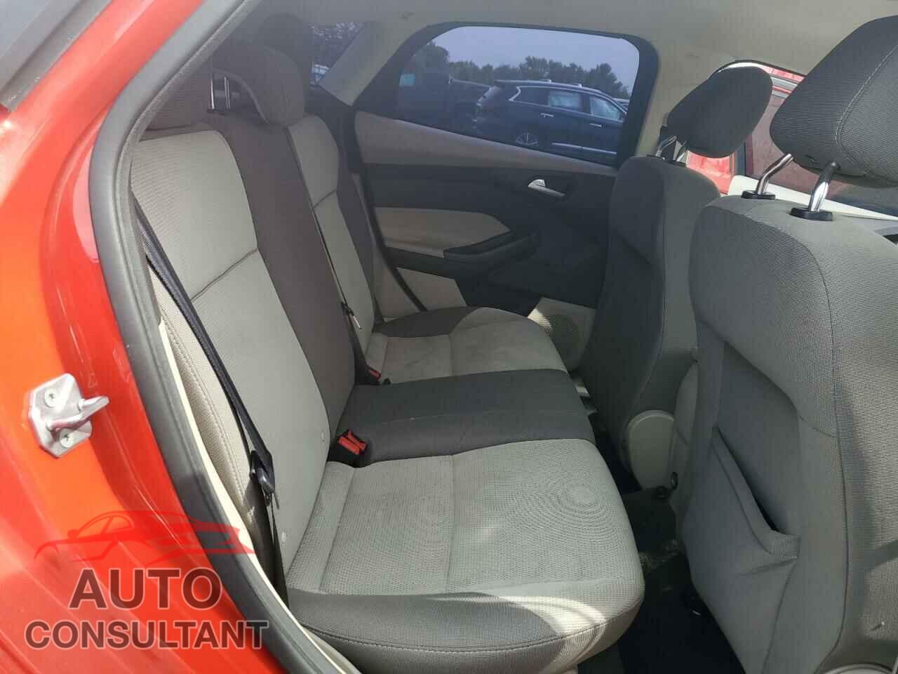 FORD FOCUS 2012 - 1FAHP3K27CL126864