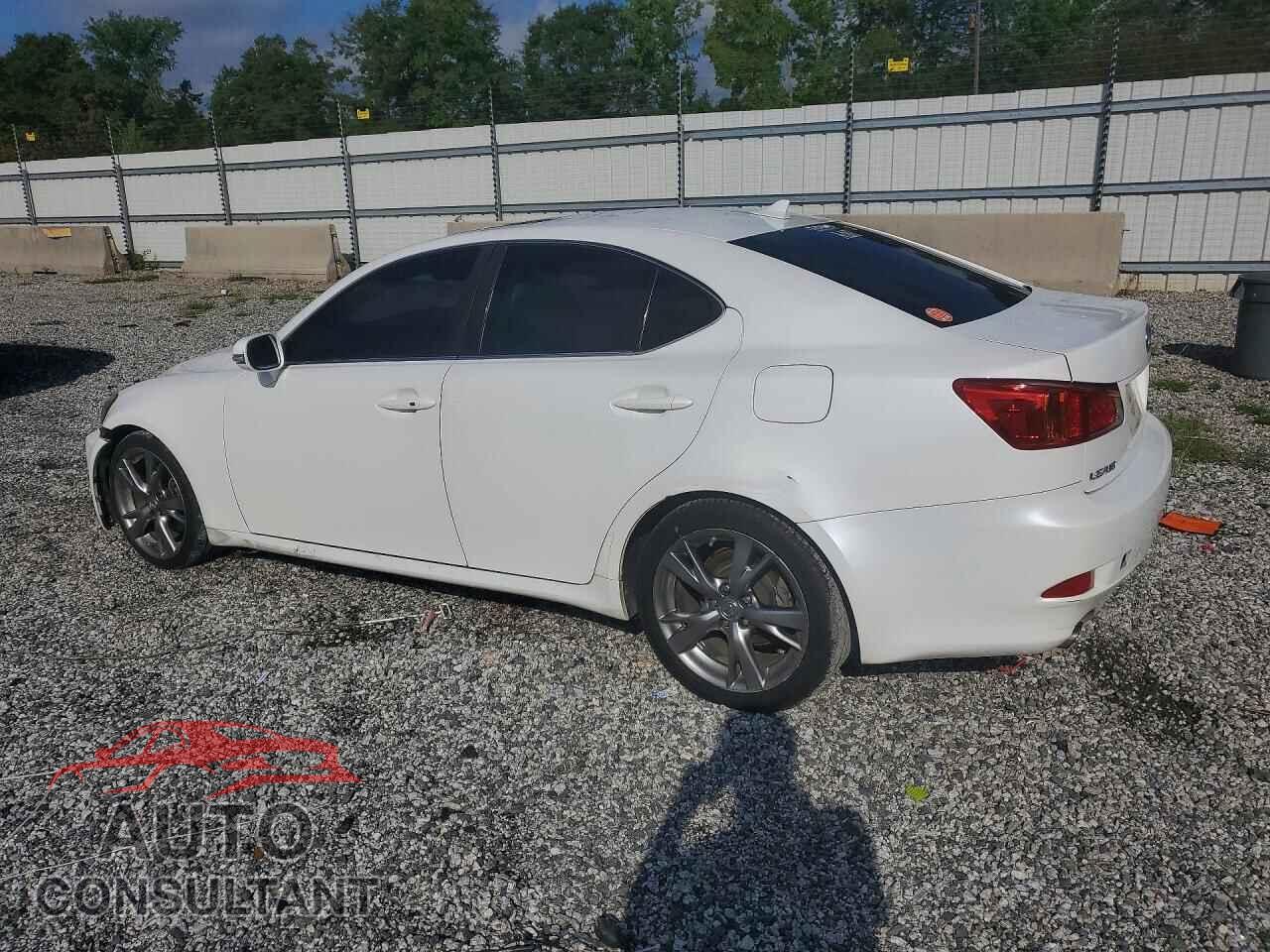 LEXUS IS 2009 - JTHBK262195091253