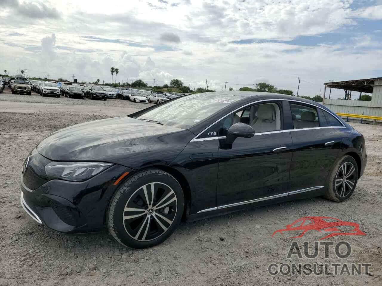 MERCEDES-BENZ EQE SEDAN 2023 - W1KEG1CB3PF031065
