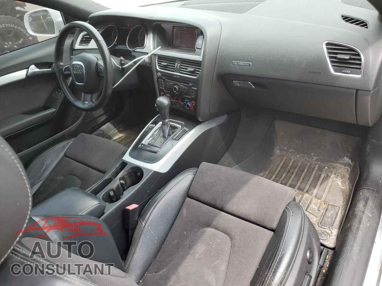 AUDI A5 2011 - WAUMFBFR2BA058199
