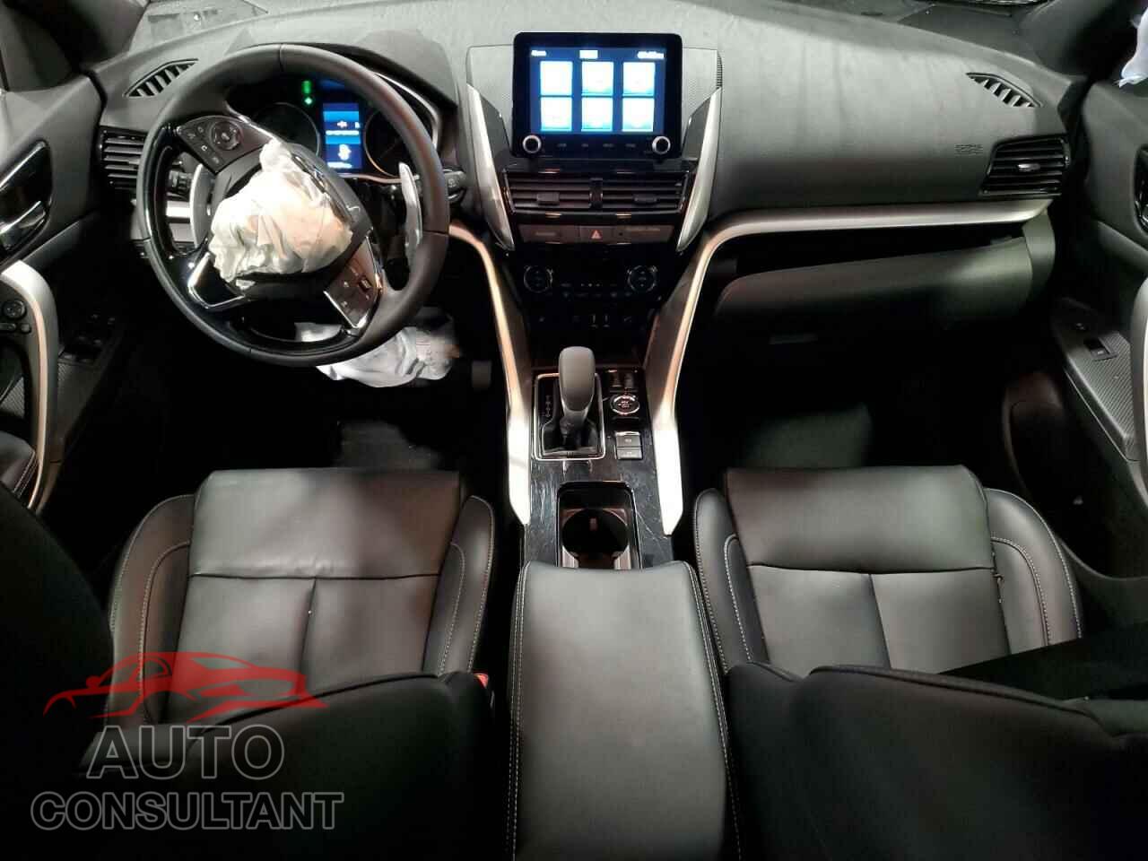 MITSUBISHI ECLIPSE 2024 - JA4ATWAA7RZ071415
