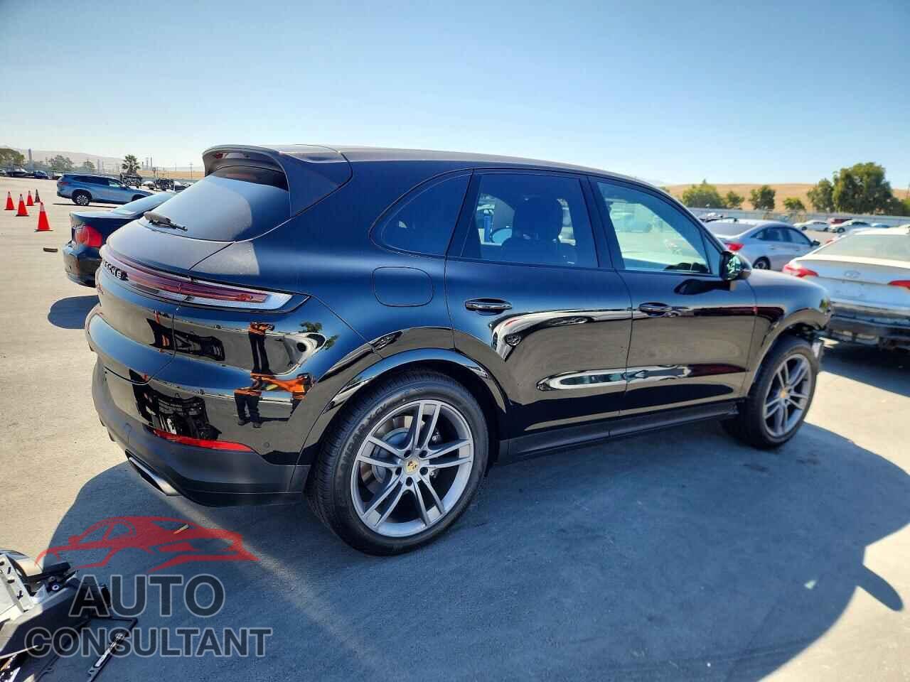 PORSCHE CAYENNE 2024 - WP1AA2AY4RDA03943