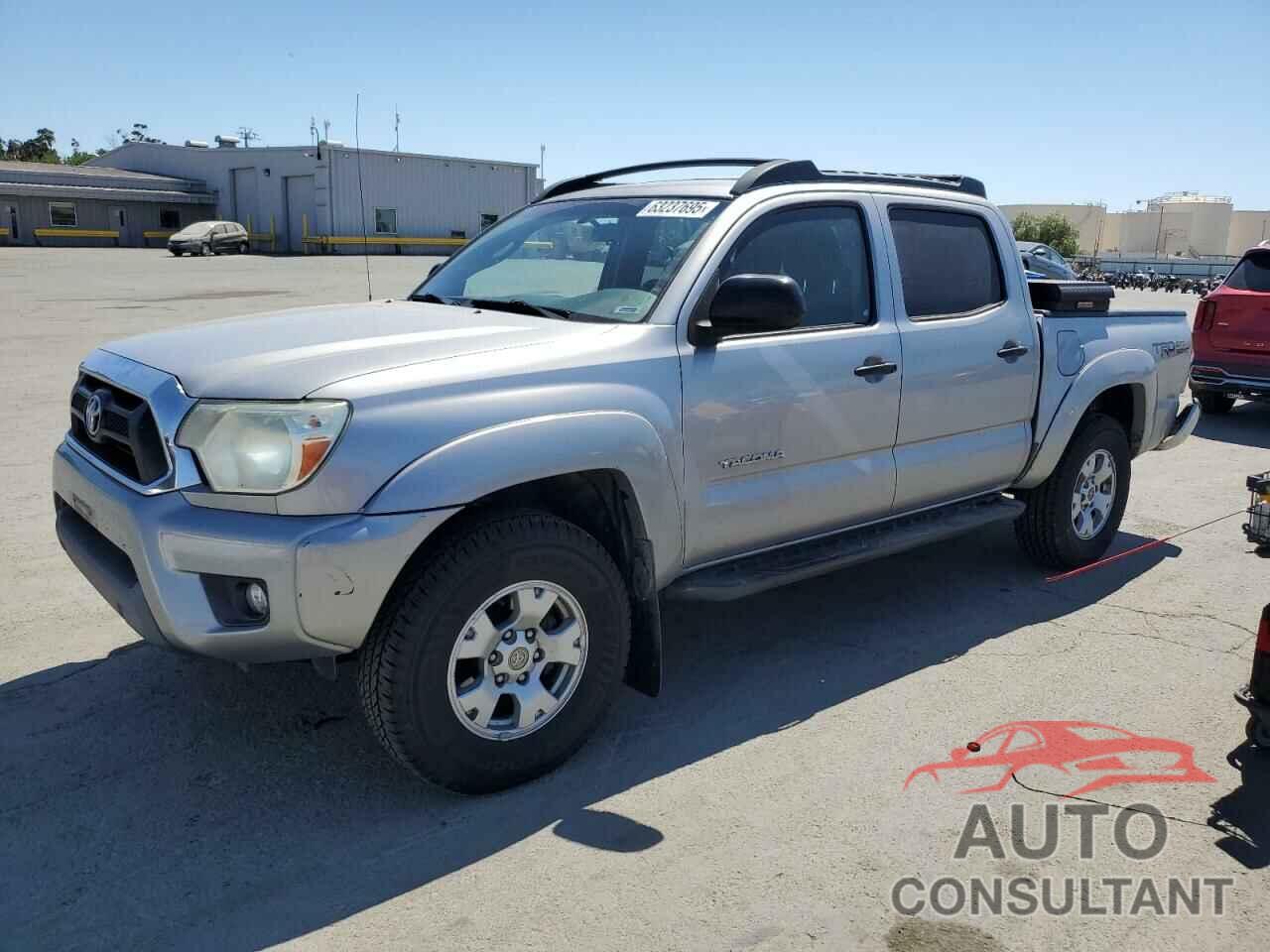 TOYOTA TACOMA 2015 - 3TMJU4GN5FM175027