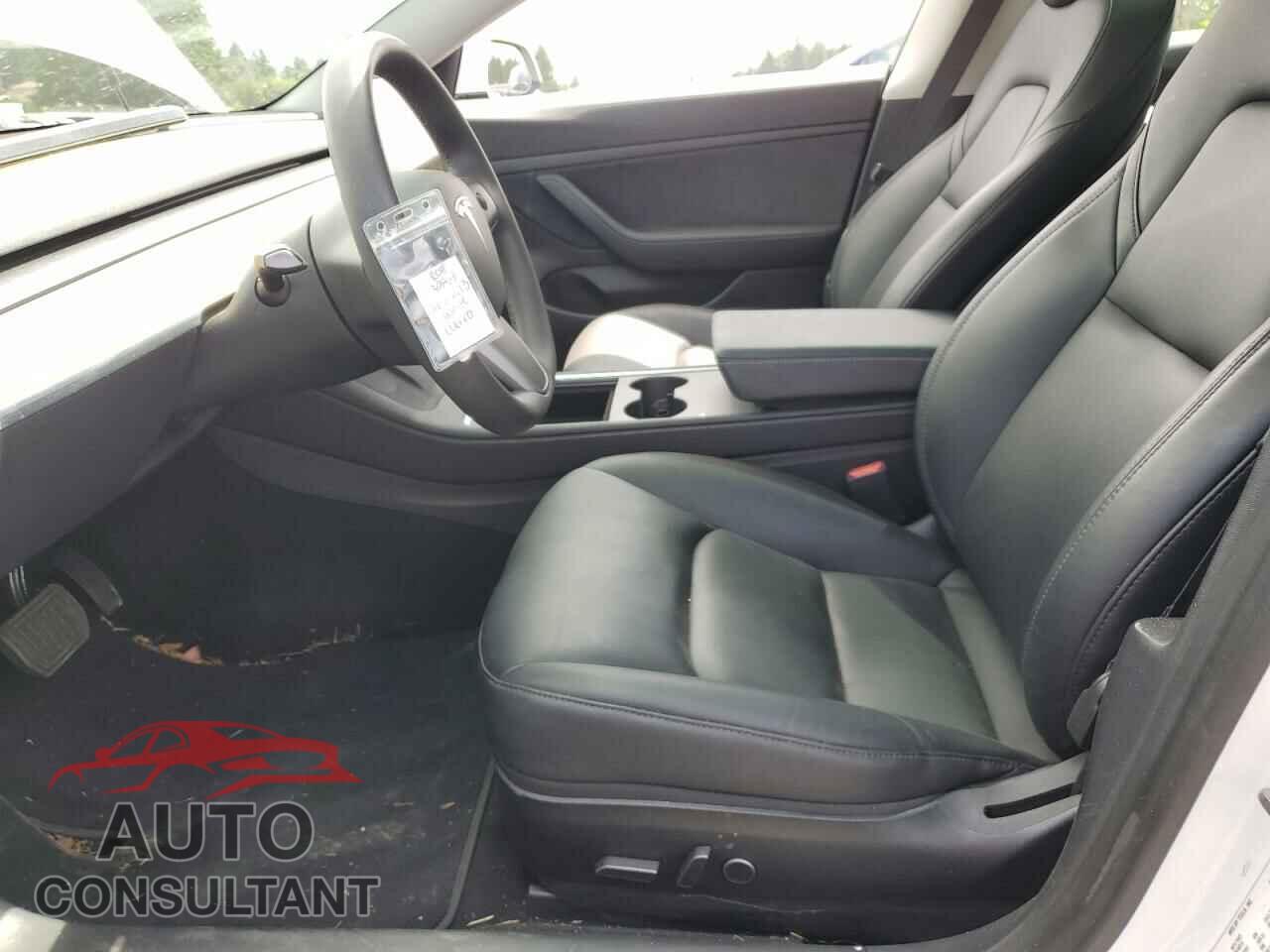 TESLA MODEL 3 2021 - 5YJ3E1EAXMF838484