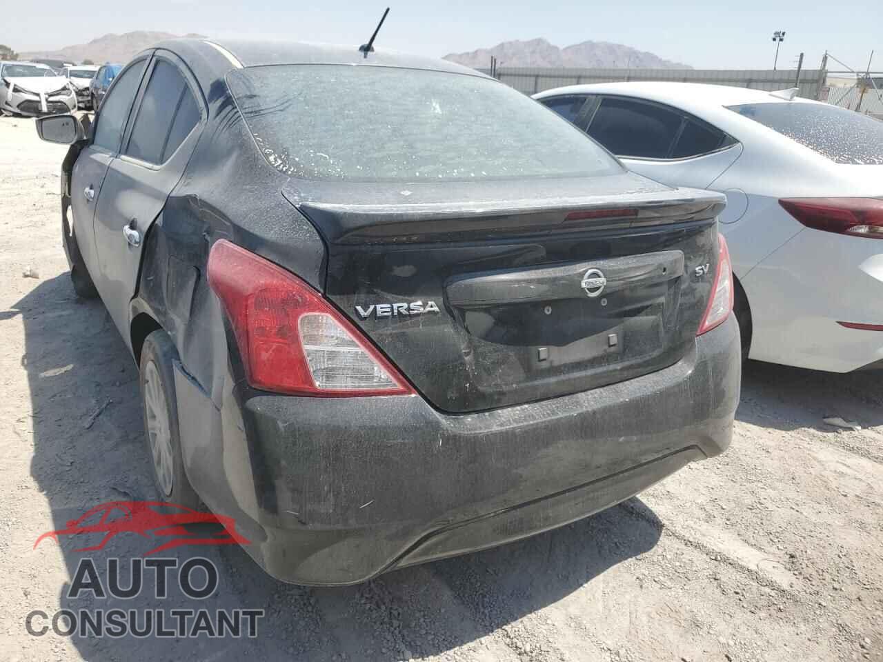 NISSAN VERSA 2017 - 3N1CN7AP1HL829342