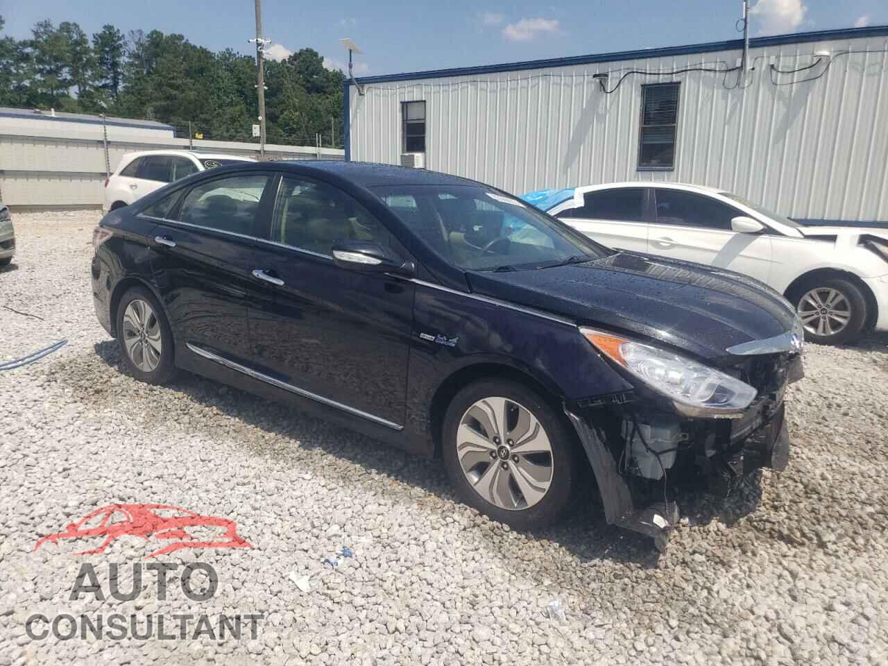 HYUNDAI SONATA 2013 - KMHEC4A4XDA096611