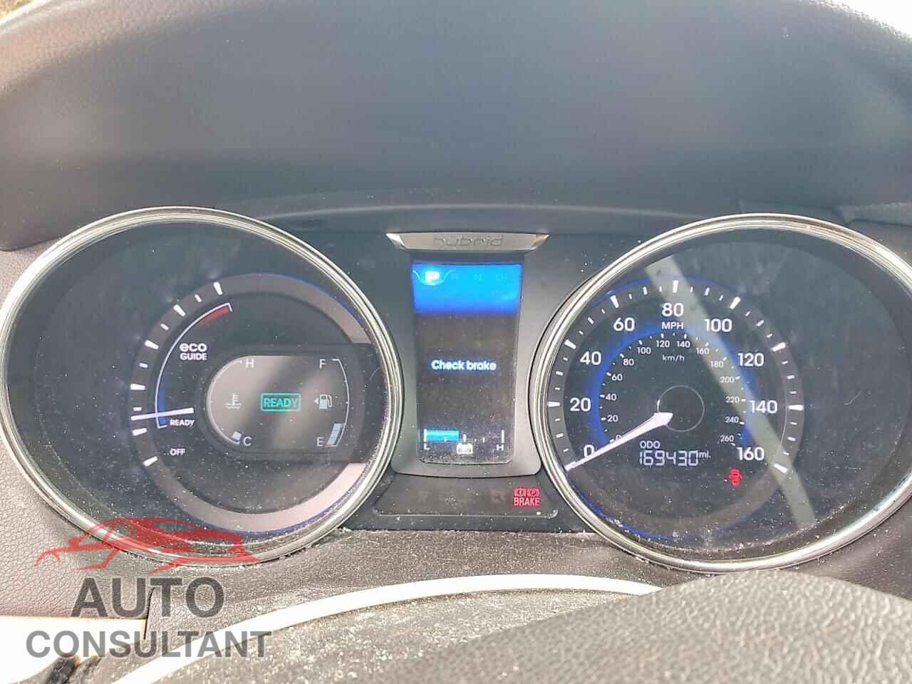 HYUNDAI SONATA 2013 - KMHEC4A47DA074209