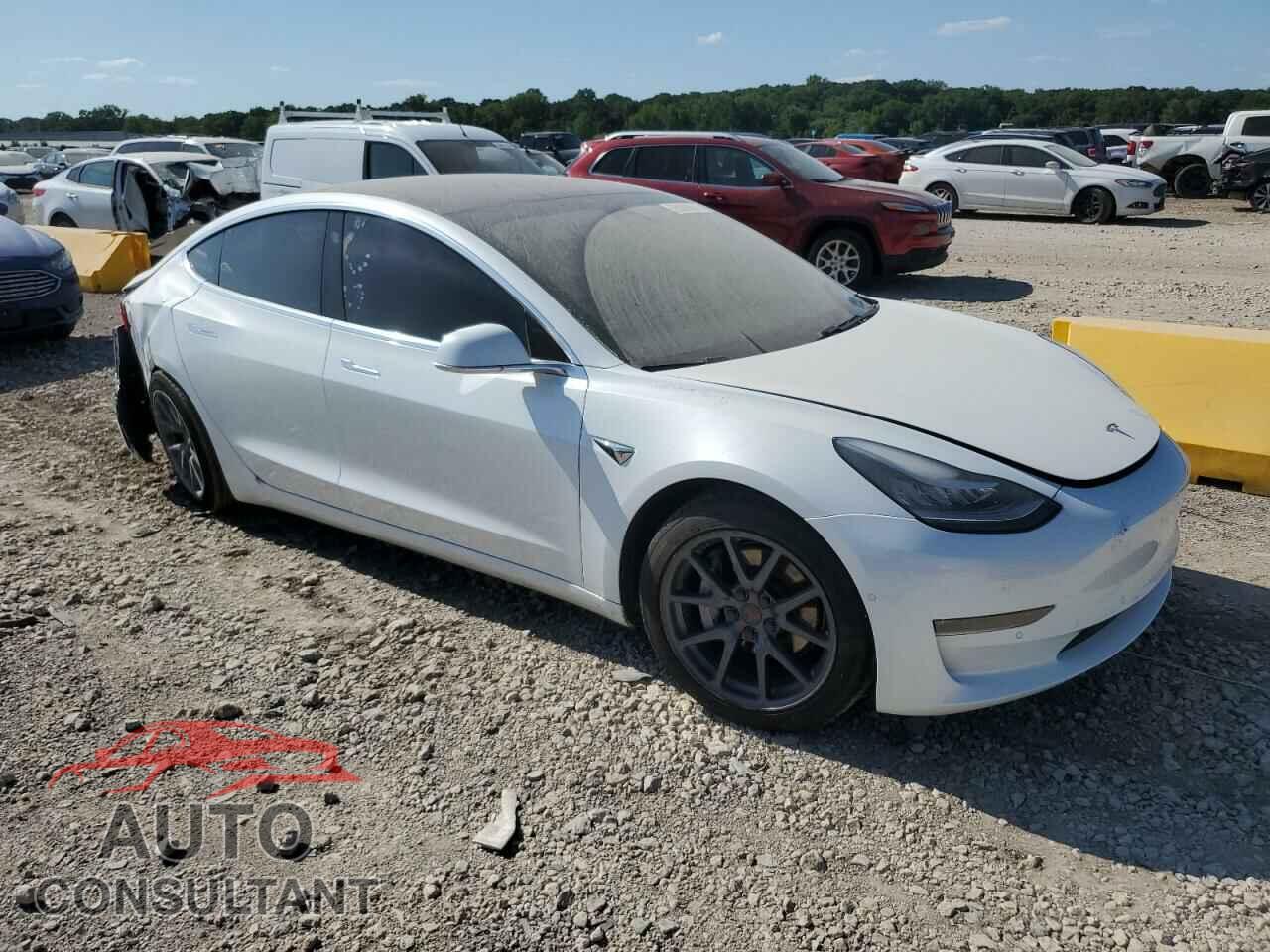 TESLA MODEL 3 2018 - 5YJ3E1EA4JF049291