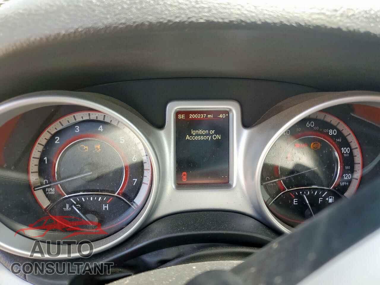 DODGE JOURNEY 2018 - 3C4PDCAB9JT533019