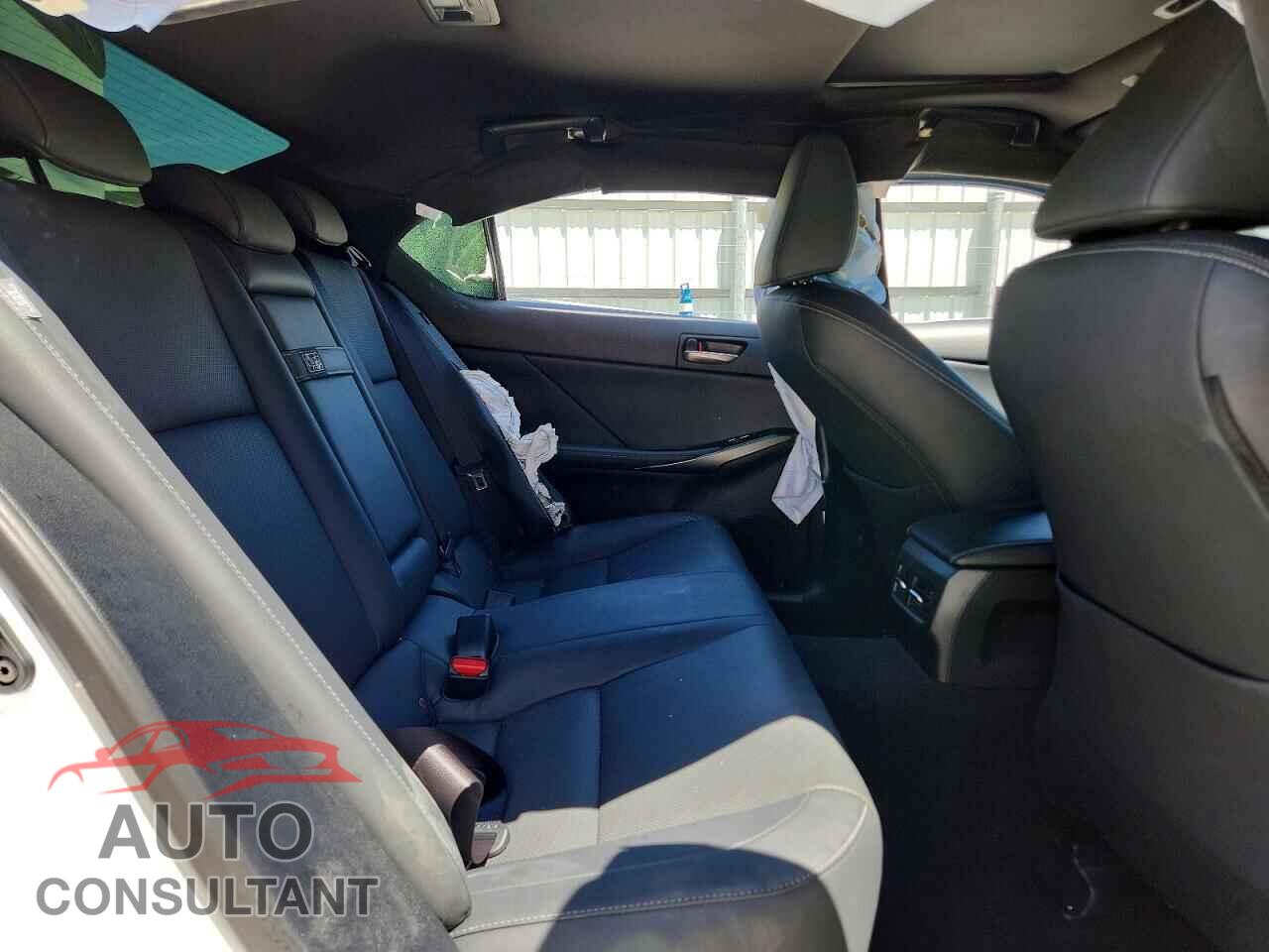 LEXUS IS 2025 - JTHBZ1B26S5084350