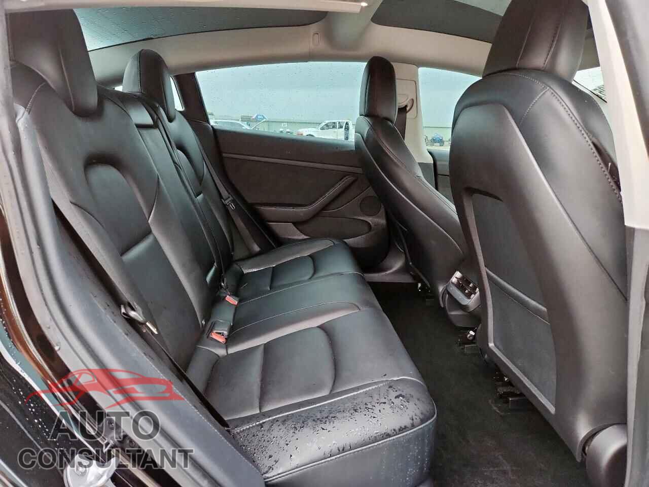 TESLA MODEL 3 2022 - 5YJ3E1EA2NF331046