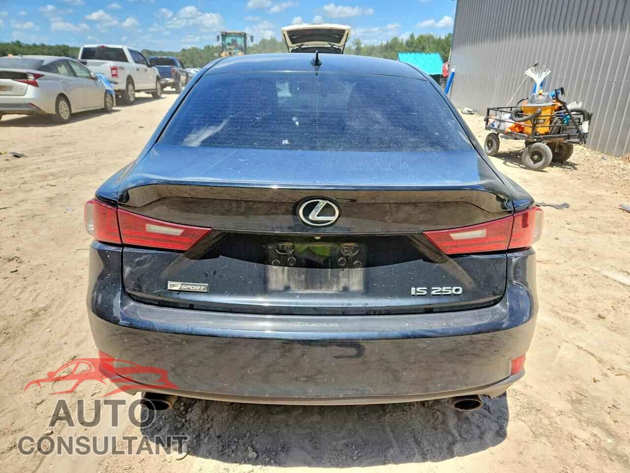 LEXUS IS 2015 - JTHBF1D26F5068970
