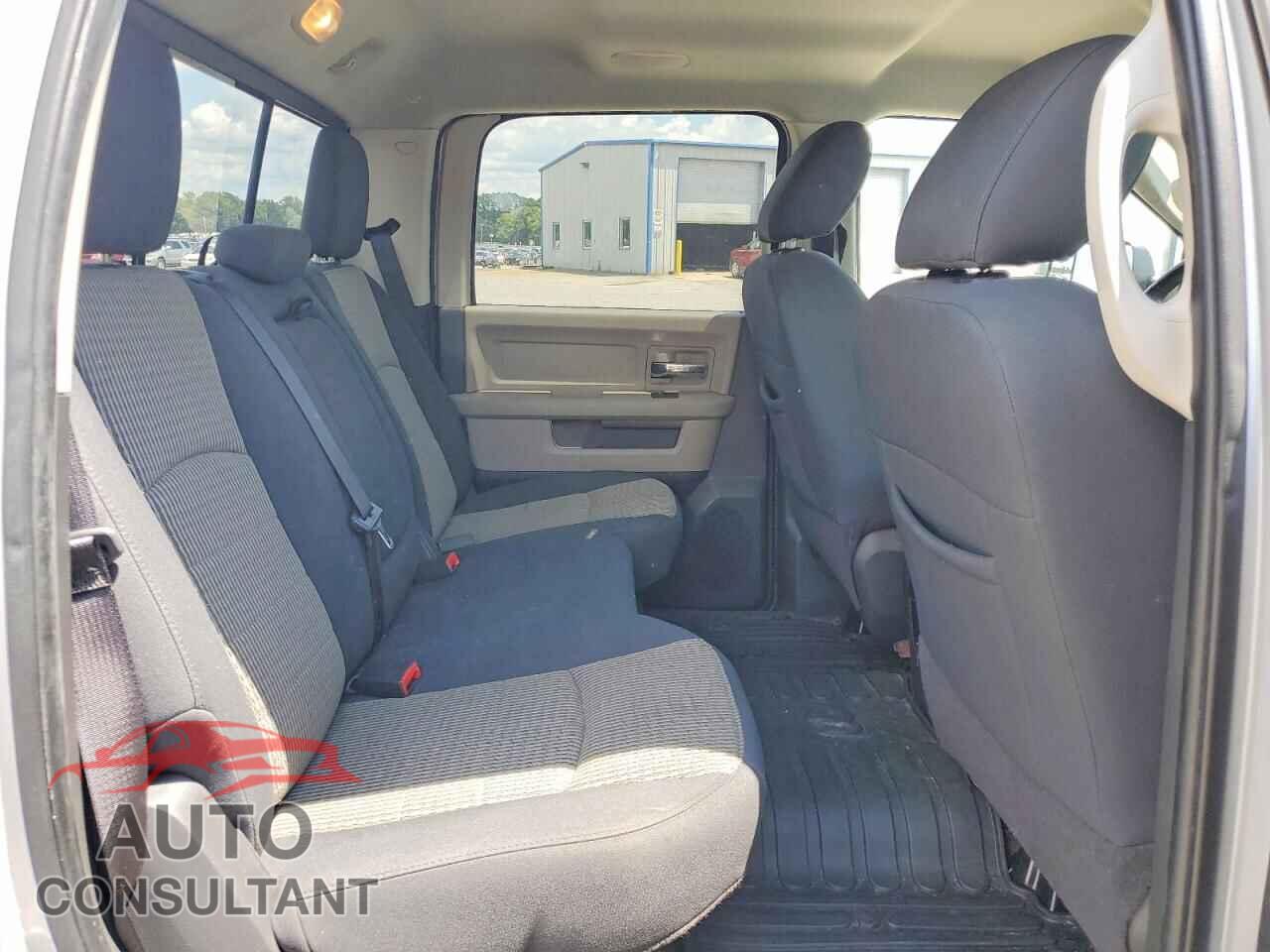 DODGE RAM 1500 2012 - 1C6RD7LT0CS161426