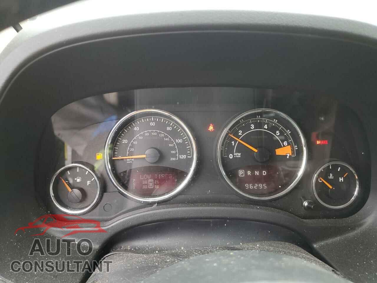 JEEP COMPASS 2015 - 1C4NJDCBXFD205818