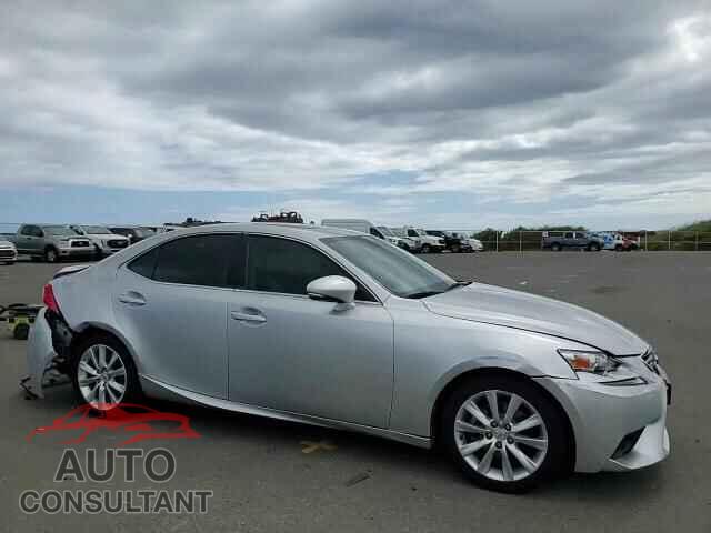 LEXUS IS 2014 - JTHBF1D29E5018157