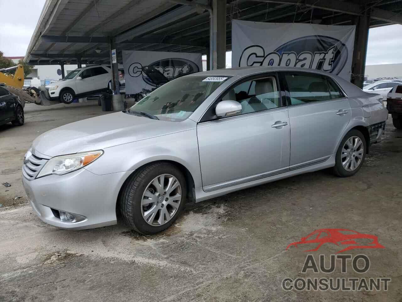 TOYOTA AVALON 2011 - 4T1BK3DB2BU371457