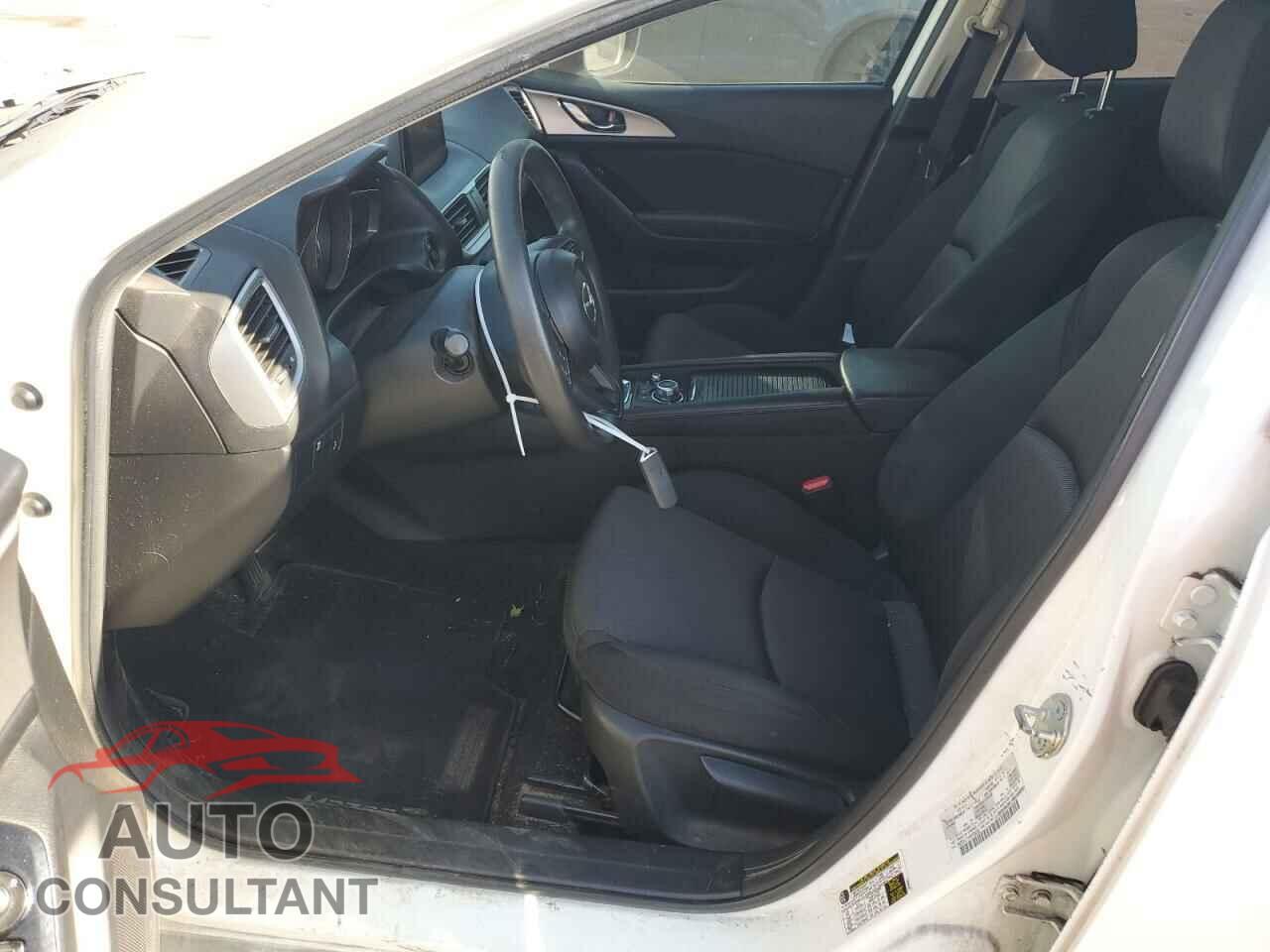 MAZDA 3 2017 - 3MZBN1U7XHM106839