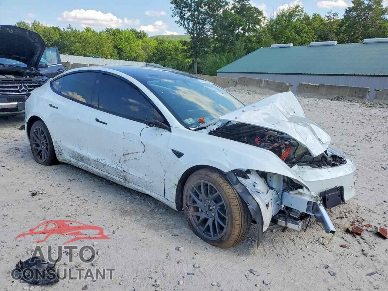 TESLA MODEL 3 2026 - 5YJ3E1EB6TF154331