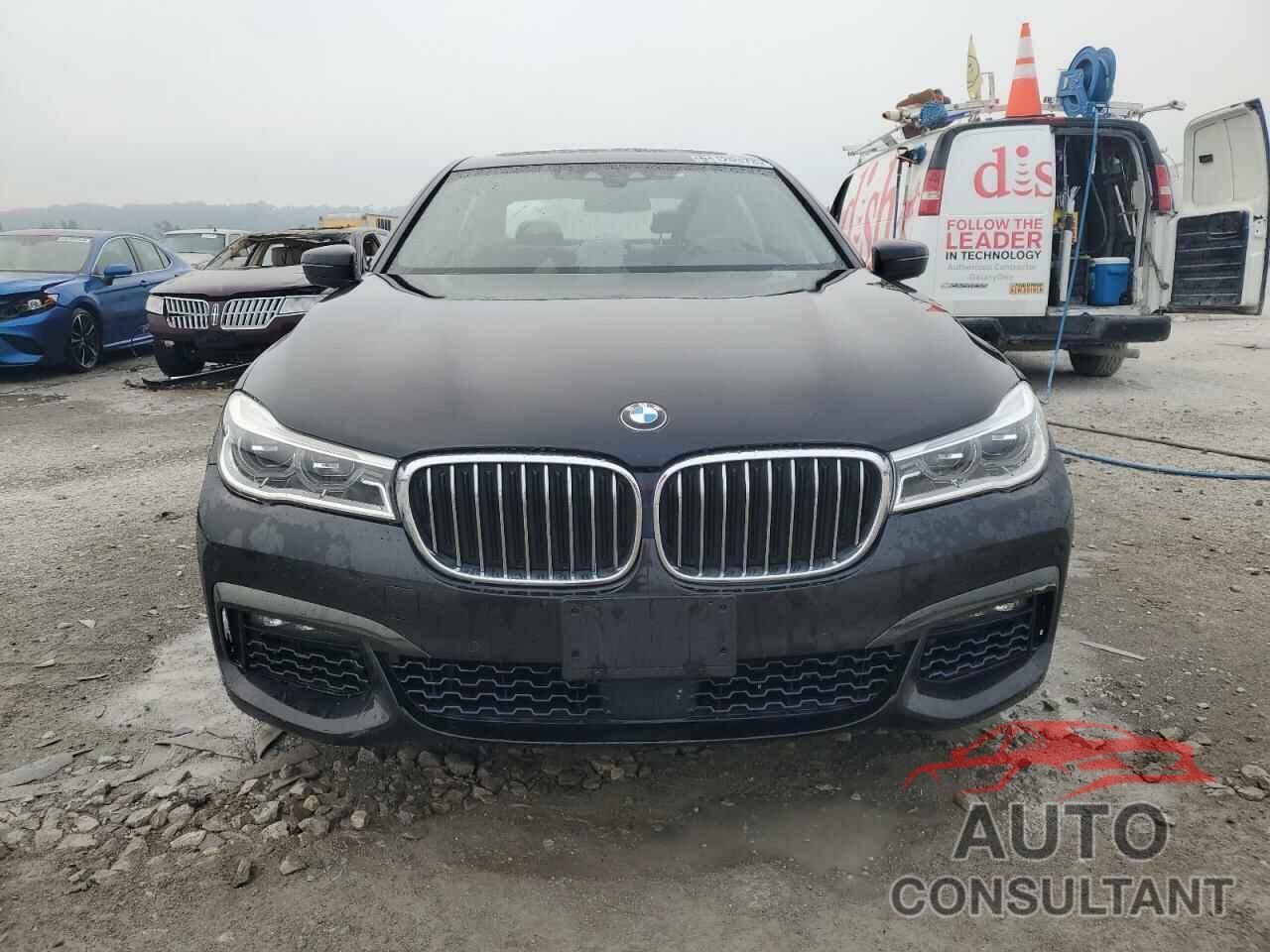 BMW 7 SERIES 2018 - WBA7F2C54JG423637