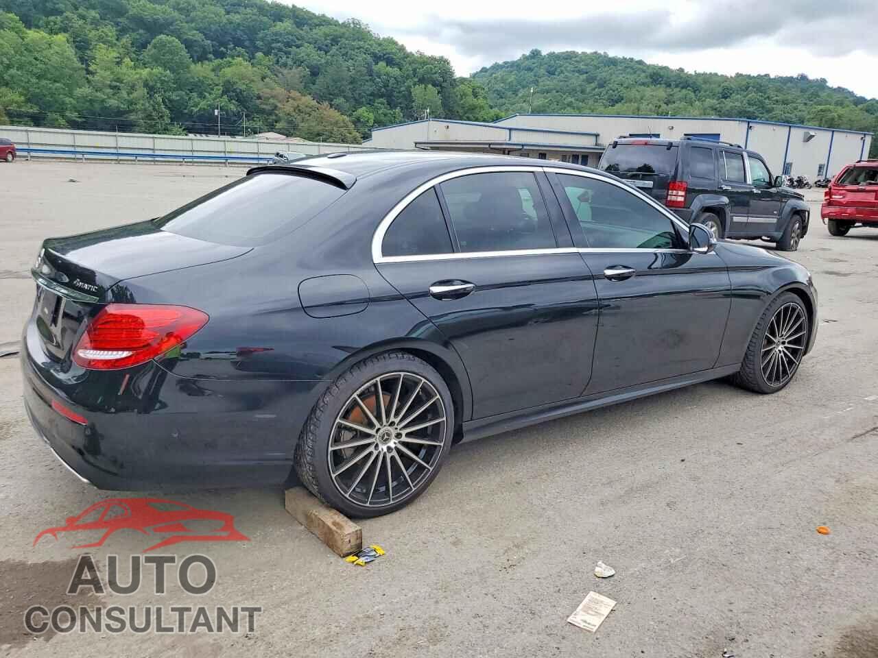 MERCEDES-BENZ E-CLASS 2017 - WDDZF4KB2HA012464