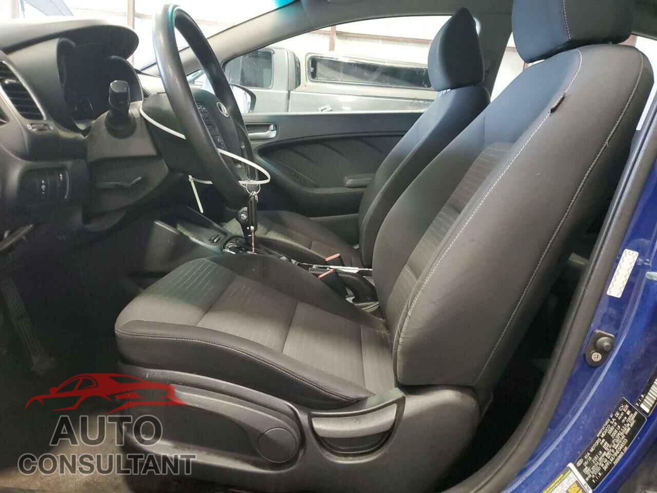 KIA FORTE 2017 - 3KPFL4A79HE048555