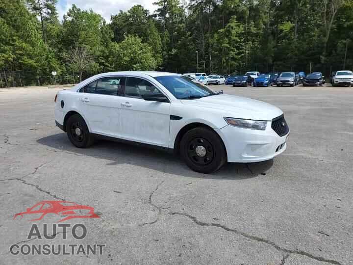 FORD TAURUS 2017 - 1FAHP2L87HG143676