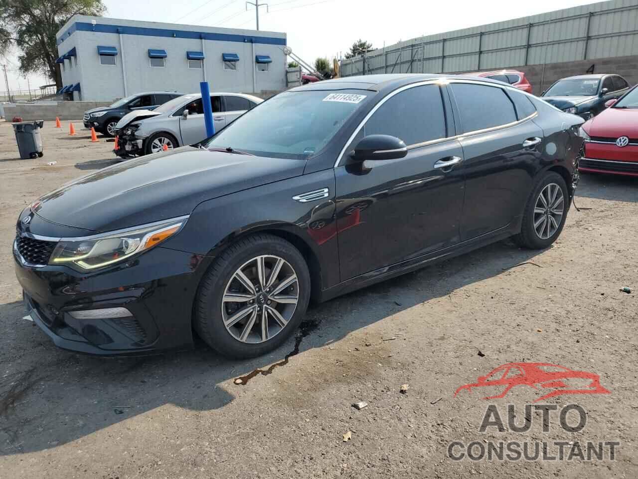 KIA OPTIMA 2019 - 5XXGU4L16KG324828