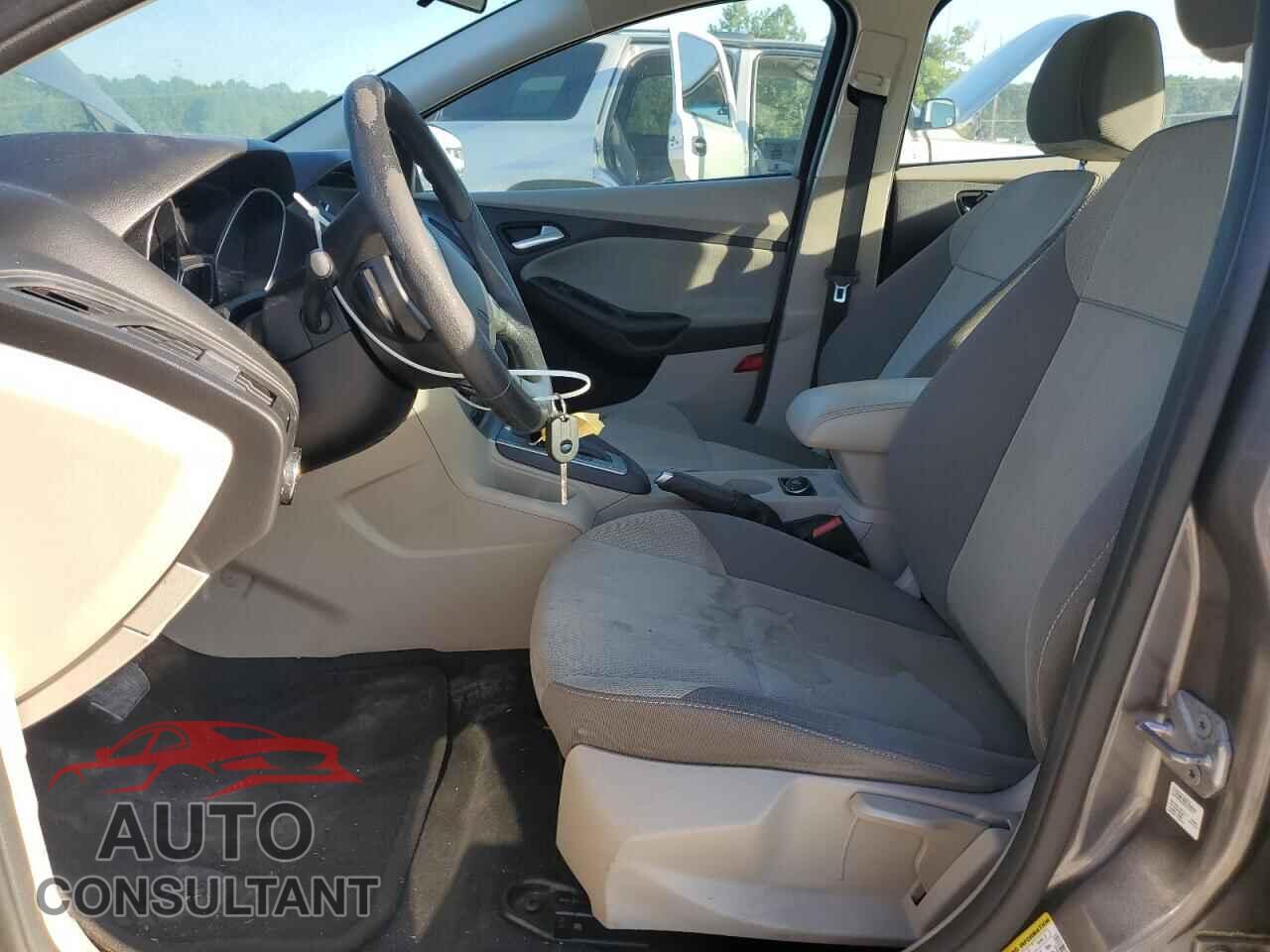 FORD FOCUS 2014 - 1FADP3F26EL252886