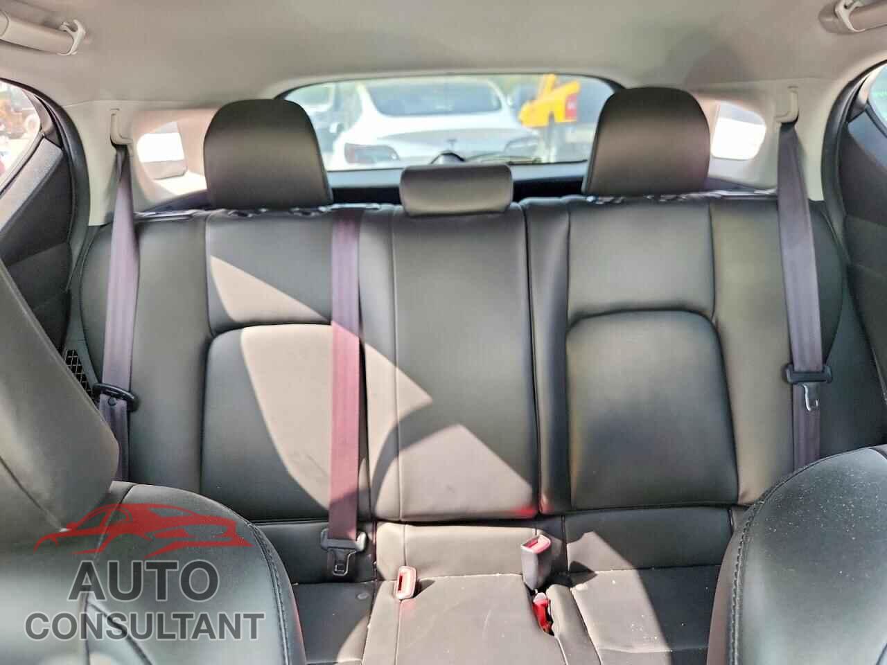 LEXUS CT 200 2013 - JTHKD5BH7D2124000