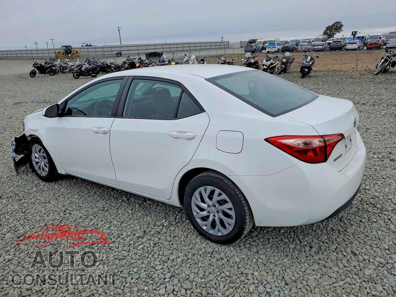 TOYOTA COROLLA 2017 - 5YFBURHE4HP683906