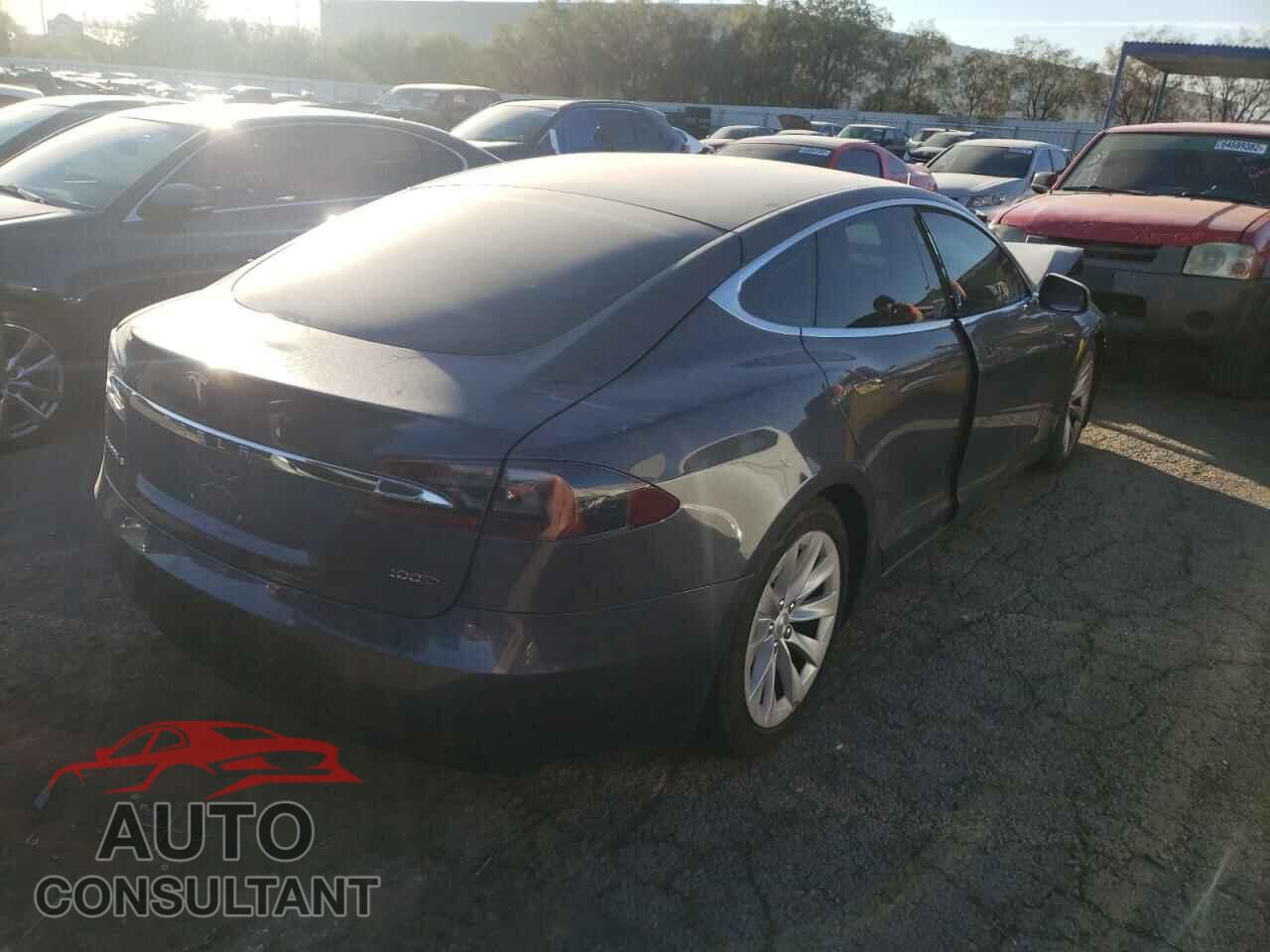 TESLA MODEL S 2017 - 5YJSA1E25HF229390