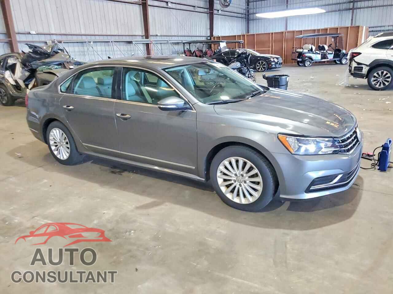 VOLKSWAGEN PASSAT 2017 - 1VWBT7A35HC007776