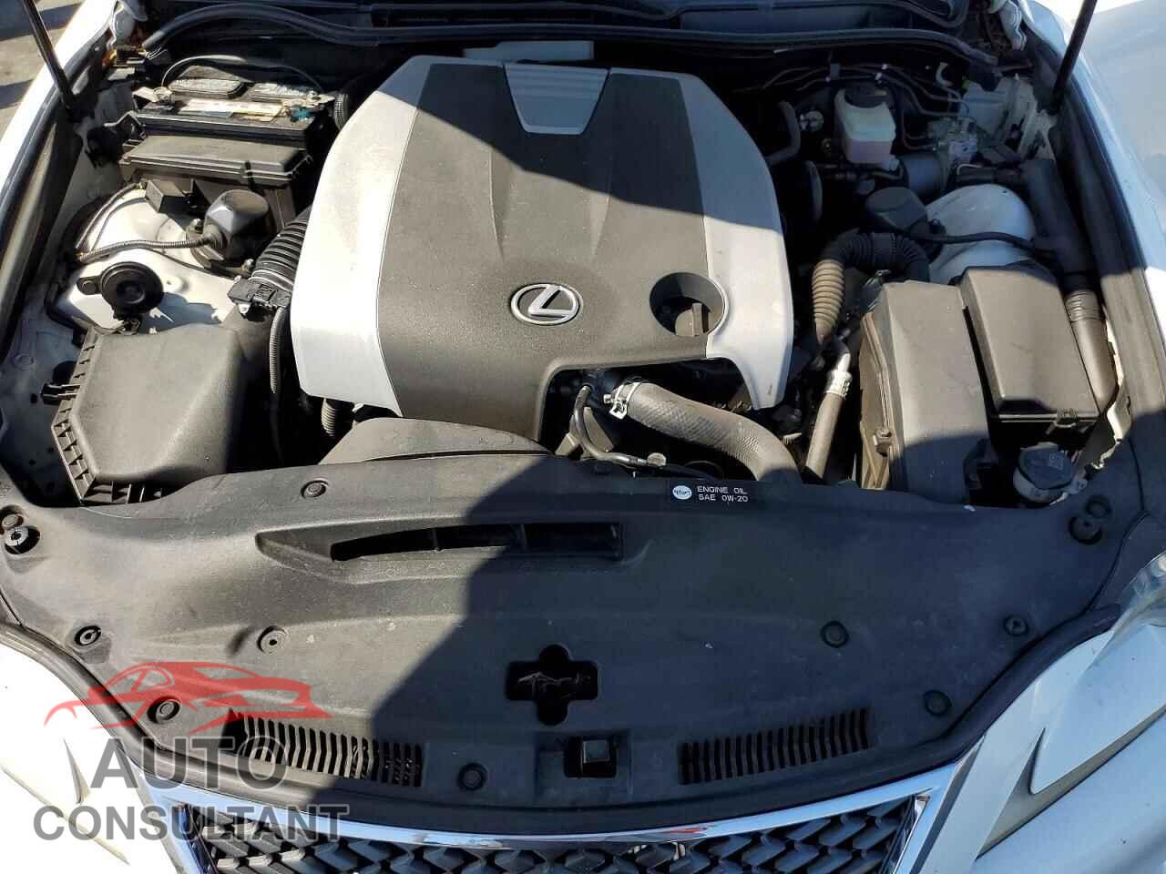 LEXUS IS 2015 - JTHBE1D27F5019070