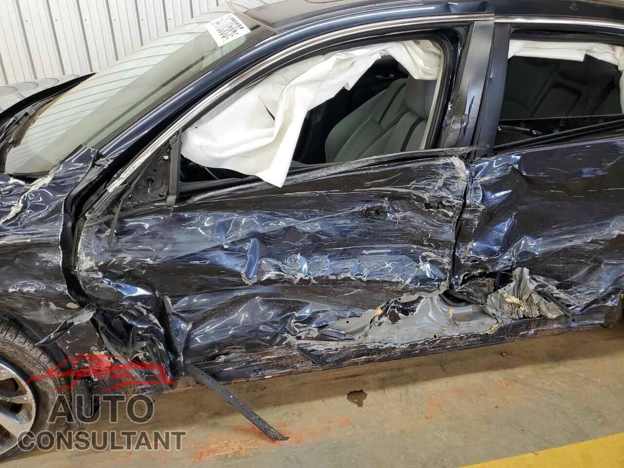 HONDA CIVIC 2017 - 19XFC2F76HE044296