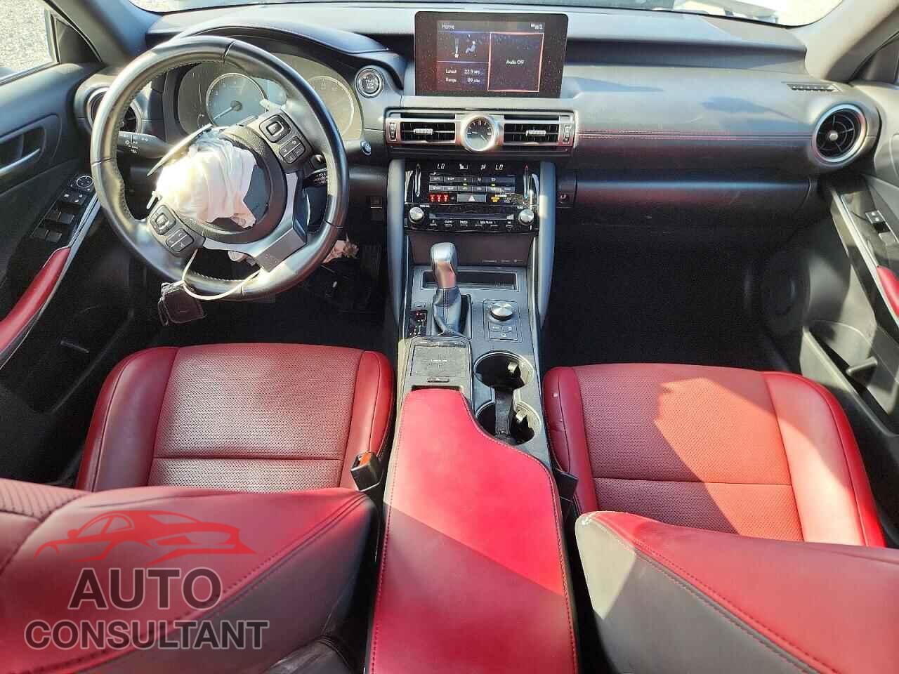 LEXUS IS 2021 - JTHAA1D2XM5109706