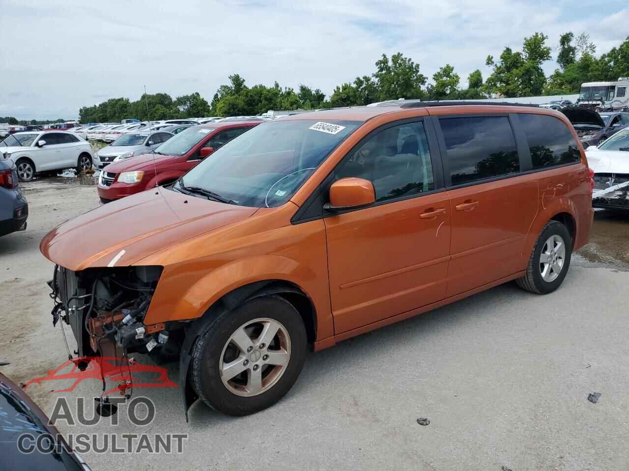 DODGE CARAVAN 2011 - 2D4RN3DG4BR668624