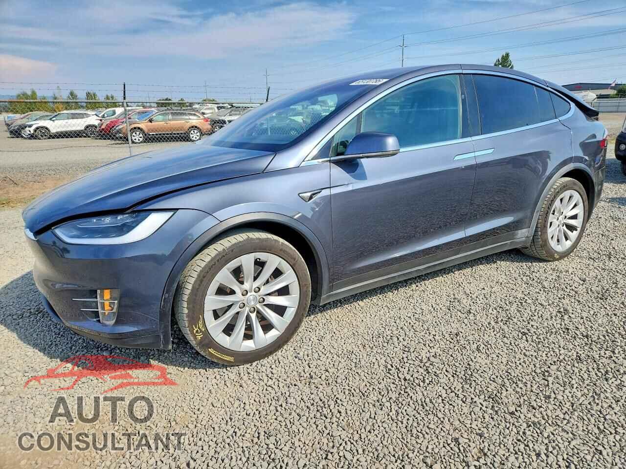 TESLA MODEL X 2019 - 5YJXCDE2XKF152024