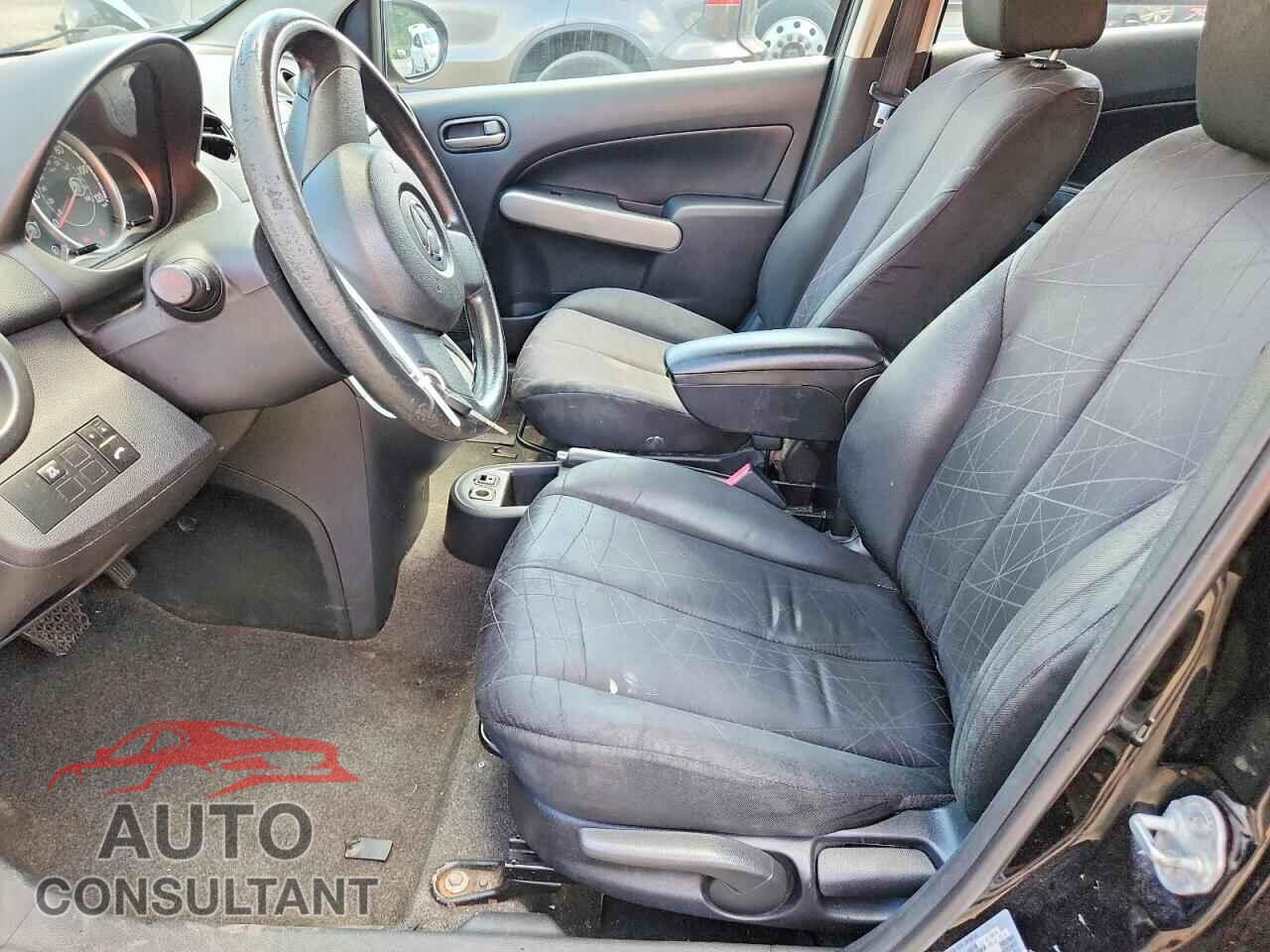 MAZDA 2 2013 - JM1DE1KZ3D0163672
