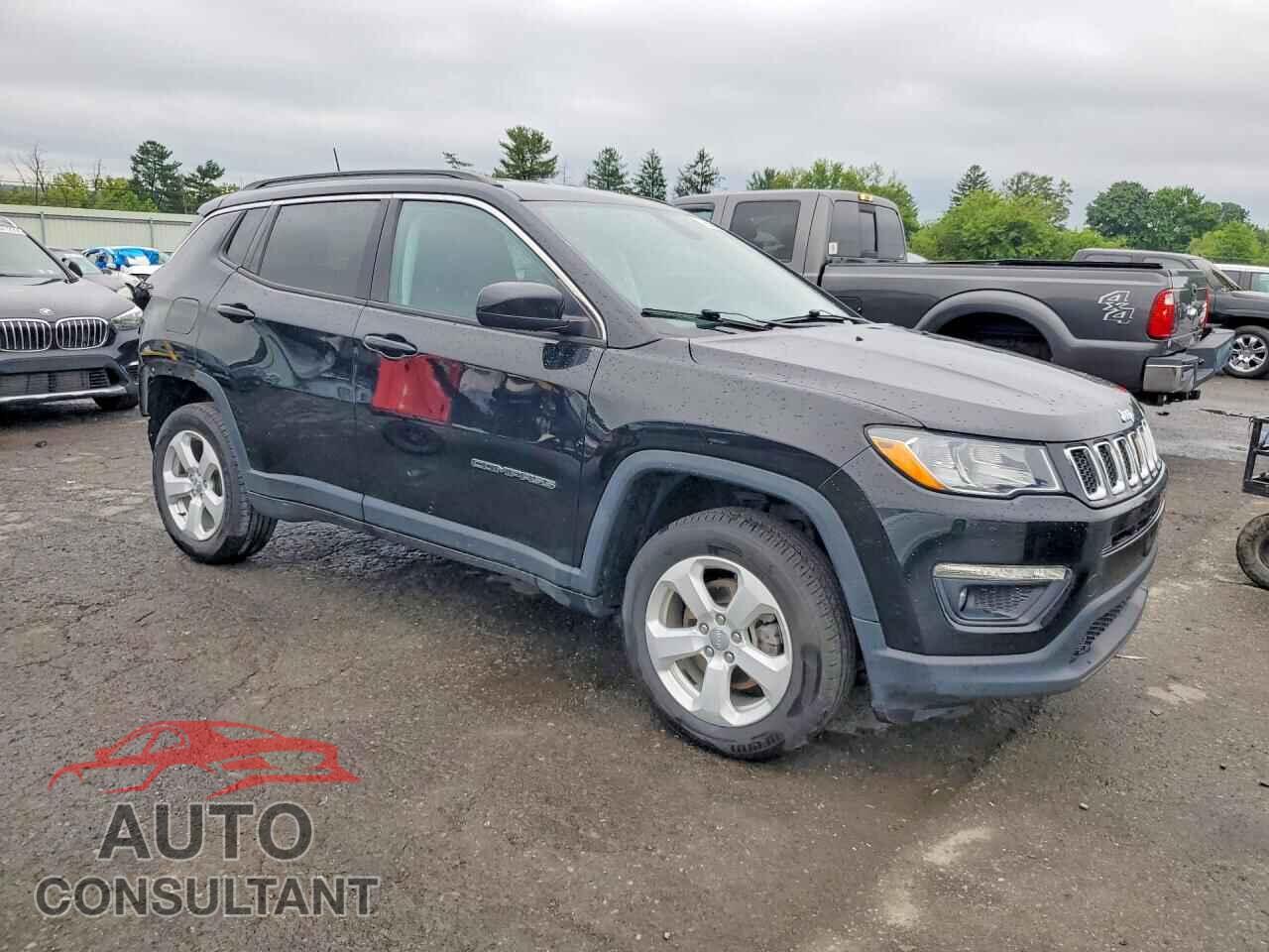 JEEP COMPASS 2021 - 3C4NJDBB2MT555422