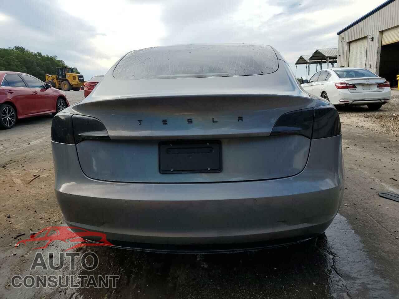 TESLA MODEL 3 2020 - 5YJ3E1EC1LF603374