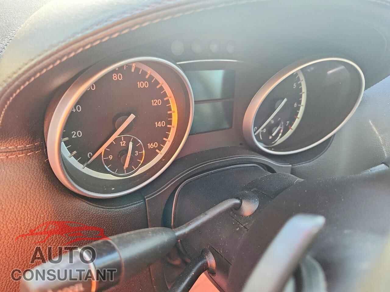 MERCEDES-BENZ GL-CLASS 2012 - 4JGBF7BE6CA792464