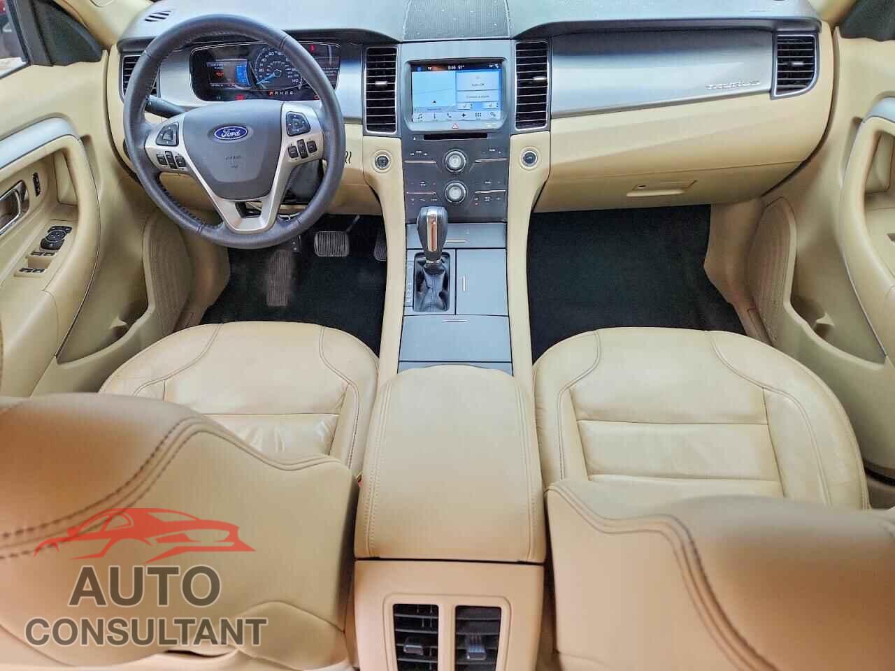 FORD TAURUS 2017 - 1FAHP2E82HG110744