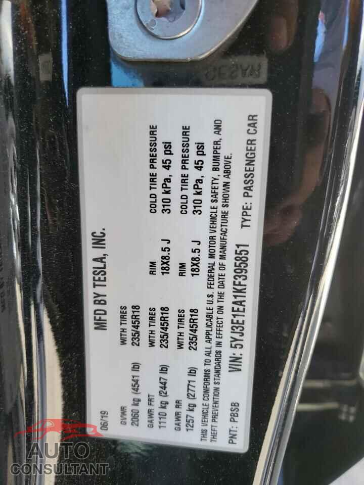 TESLA MODEL 3 2019 - 5YJ3E1EA1KF395851