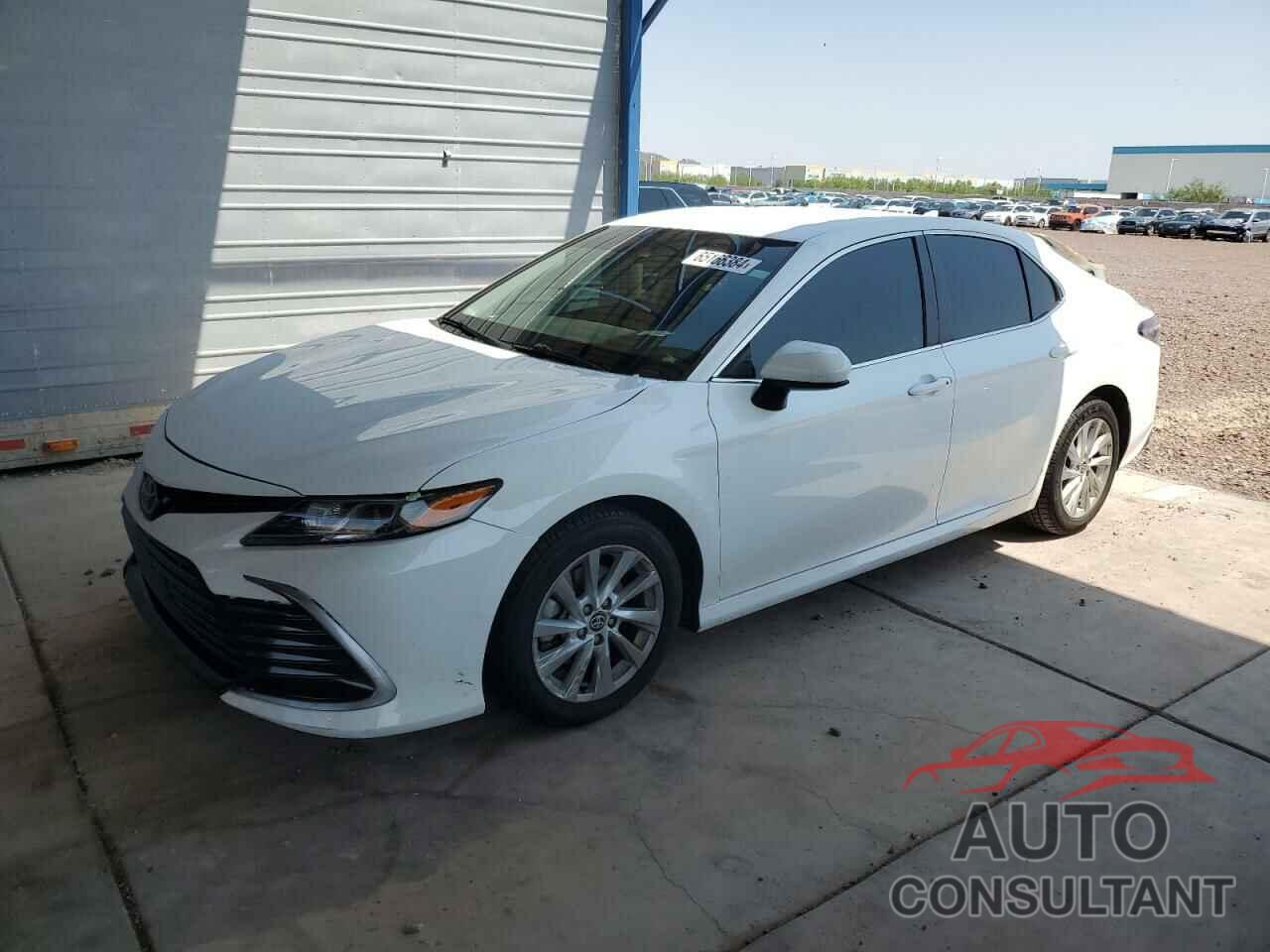 TOYOTA CAMRY 2021 - 4T1C11AK2MU604532