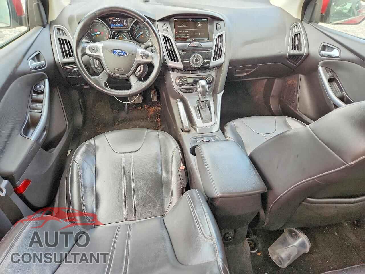 FORD FOCUS 2012 - 1FAHP3J21CL167086