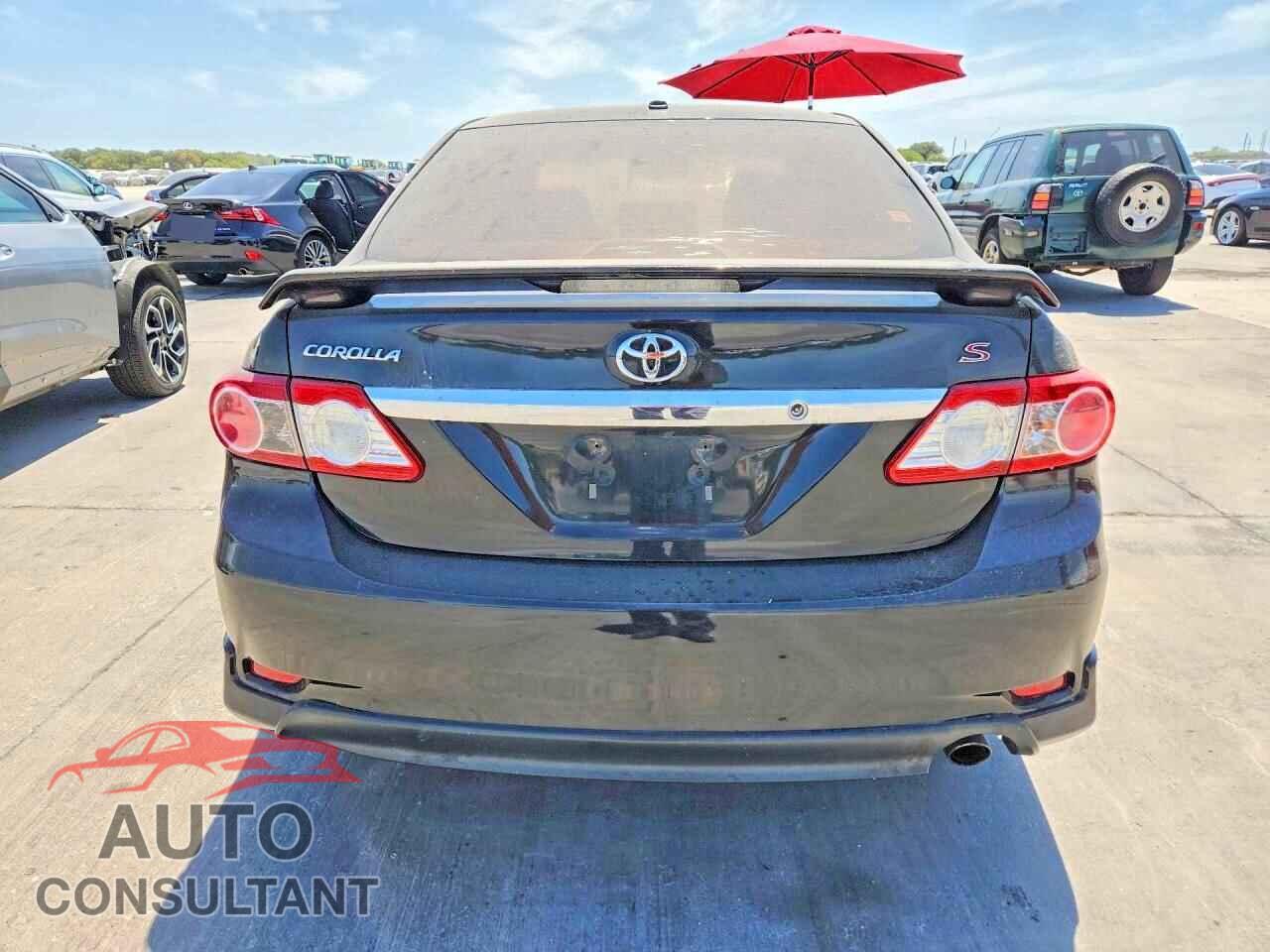 TOYOTA COROLLA 2013 - 2T1BU4EE9DC957330