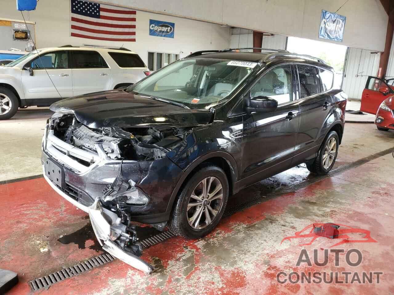 FORD ESCAPE 2018 - 1FMCU9GD7JUD17374